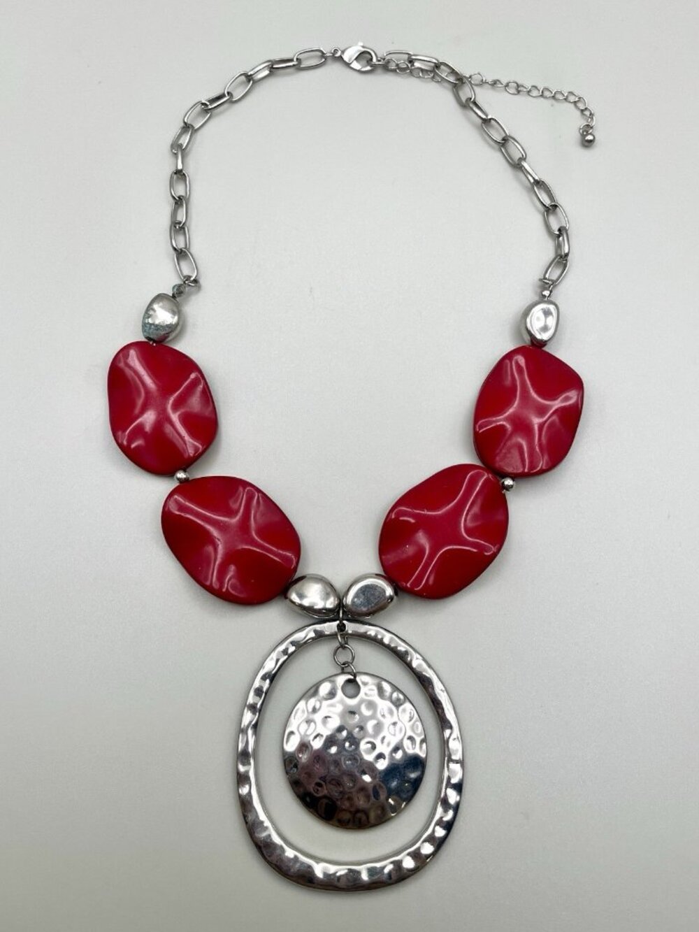 Red & Silver Tone Hammered Circle Pendant Necklace Statement Maximalist Boho